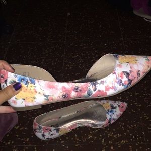Flats with beautiful bright flower designs.